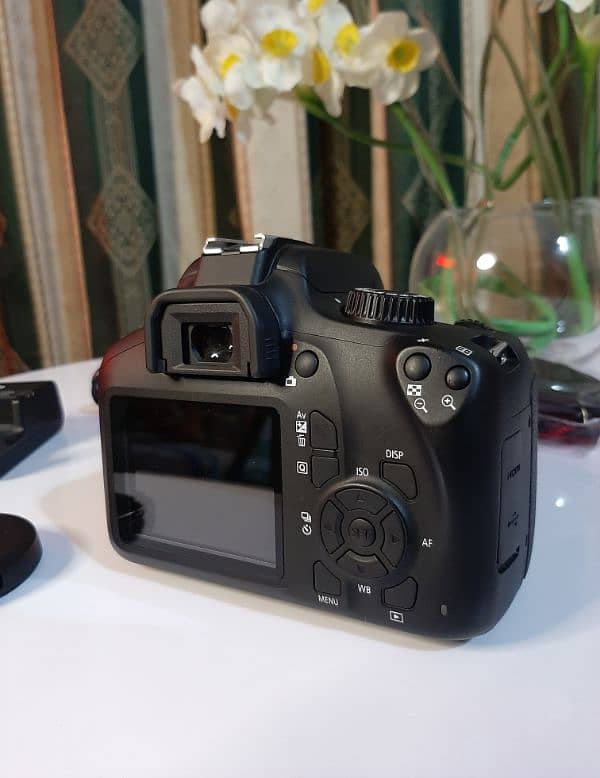 Canon Eos 4000D Dslr Camera | Brand New Condition 1