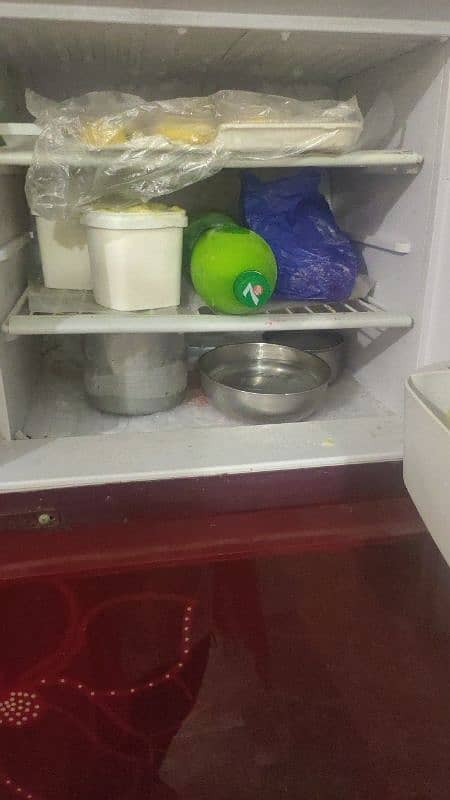 orient medium size fridge 1
