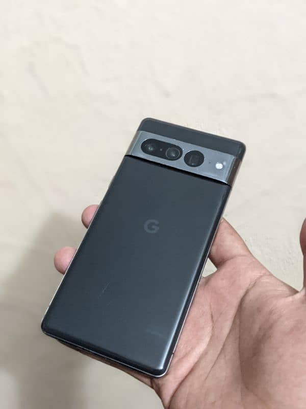 Google Pixel 7 Pro 2