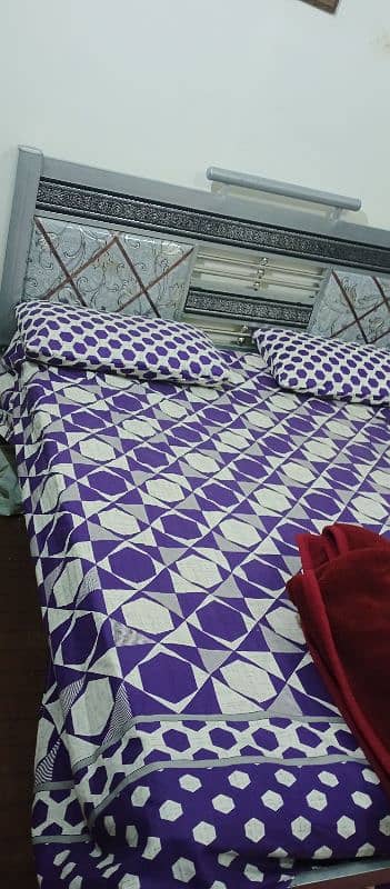 King size bed for sale urgent 2