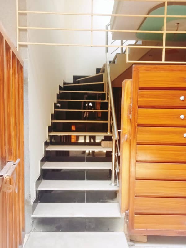 2 bed independent upper portion for rent in New afzal Town chaklala scheme 3 5