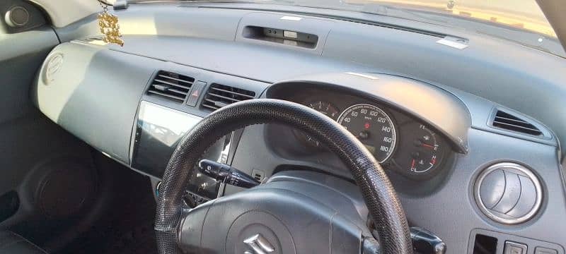 Suzuki Swift 2011 9