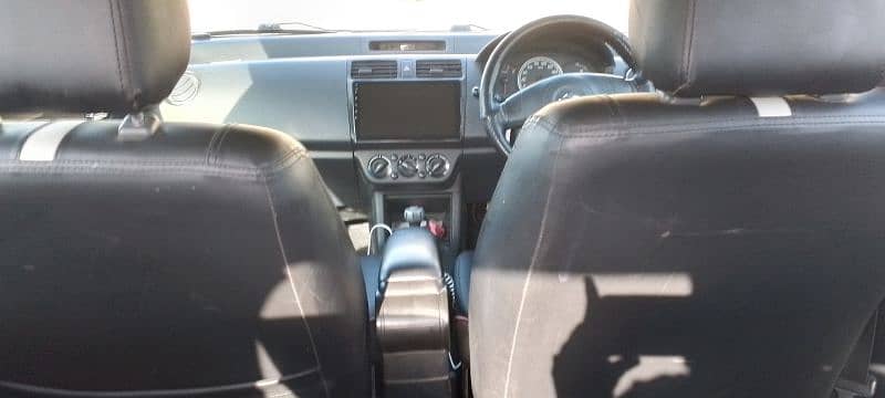 Suzuki Swift 2011 14