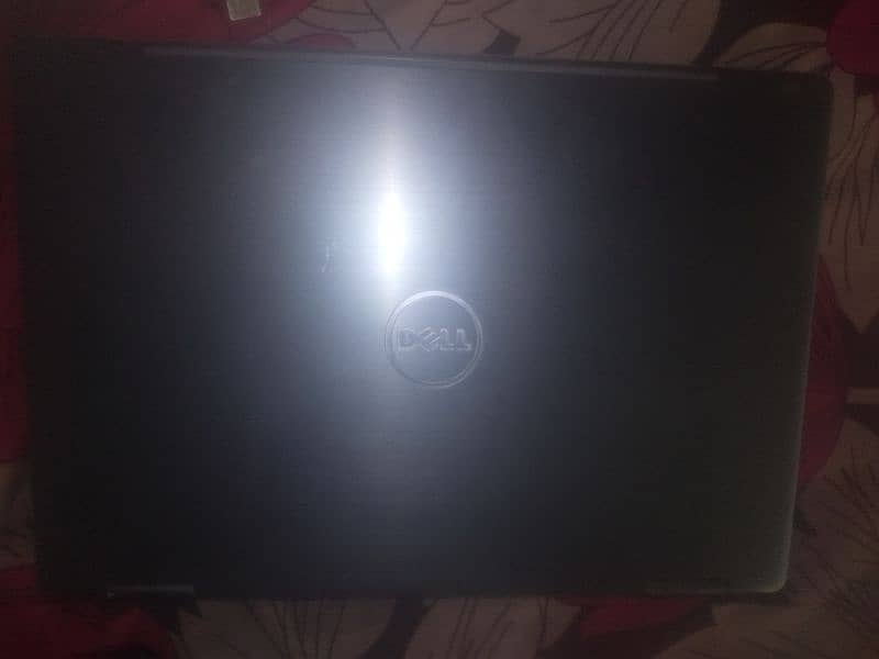 Dell latitude 3379-2 in 1 touch screen I5 6 gen 4