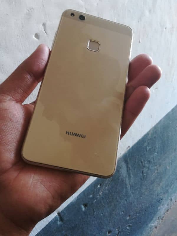 Huawei p 10 4 32GB pta approved03414688822 3