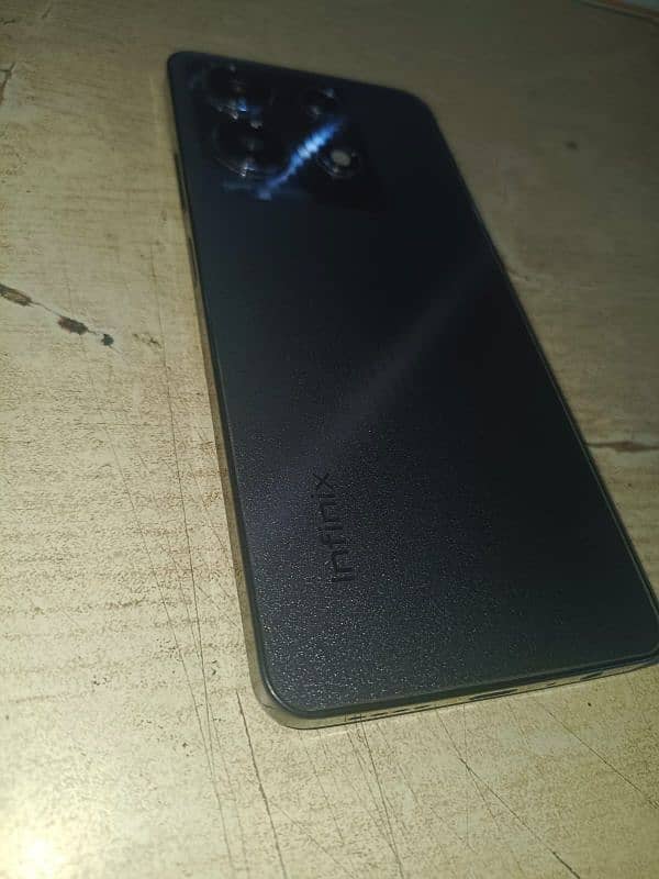 Infinix Note 30 4