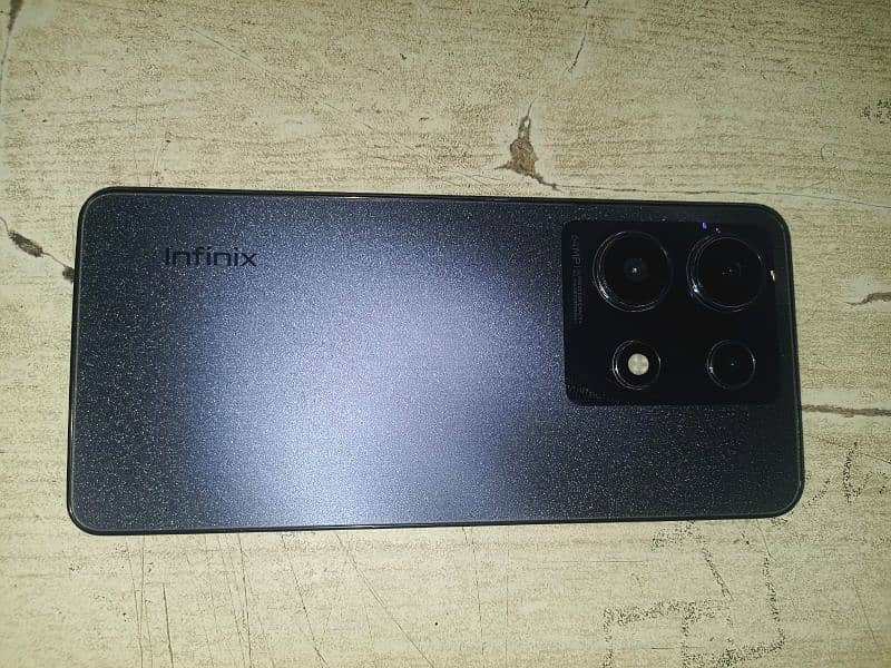 Infinix Note 30 5