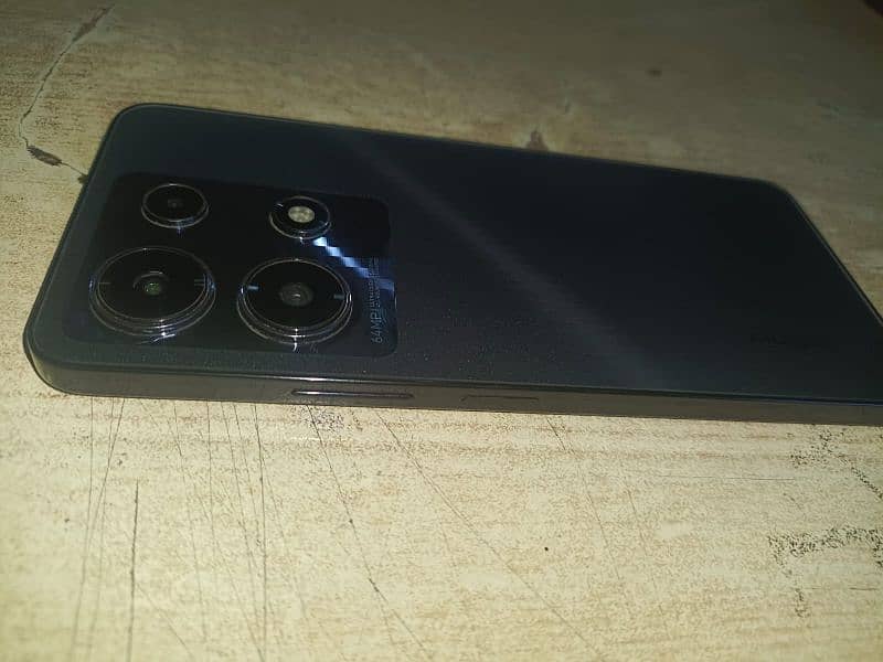 Infinix Note 30 6