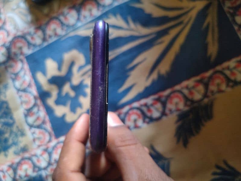 Realme 5 Daul Sim, PTA Official Approved 4