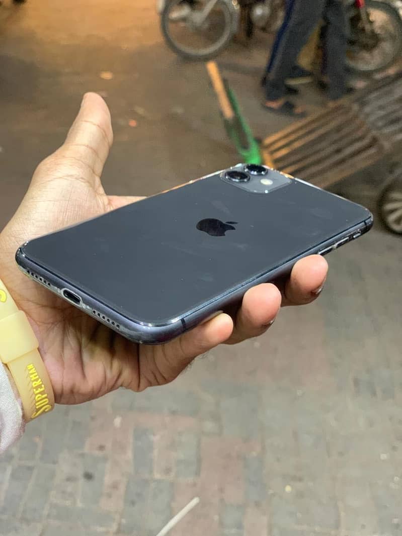 iPhone 11 jv 0