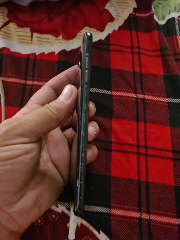 v 30 plus 128gb PTA exchange possible 5