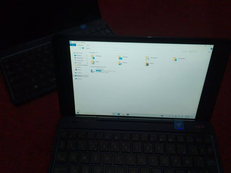 ASUS 2GB RAM 64GB ROM windows 10 operating system 9