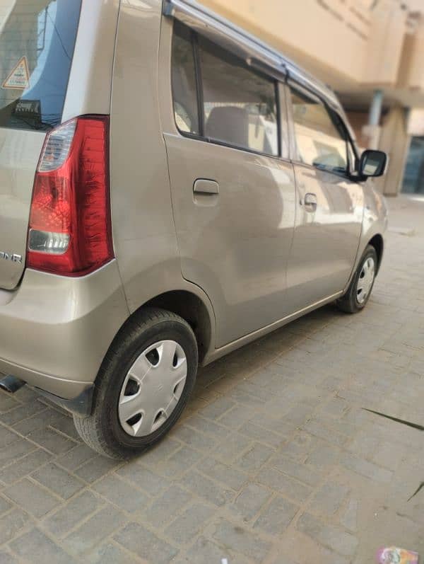 Suzuki Wagon R 2017 3