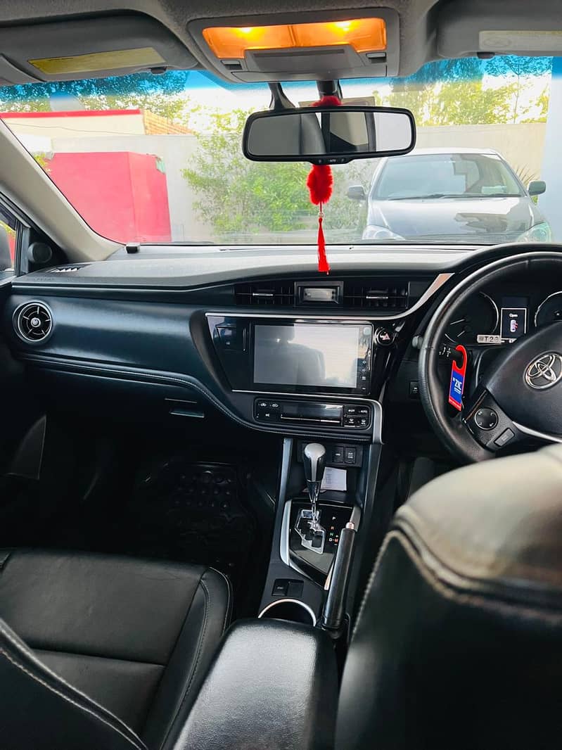 Toyota Corolla Altis Grande 1.8 2021 Model 8