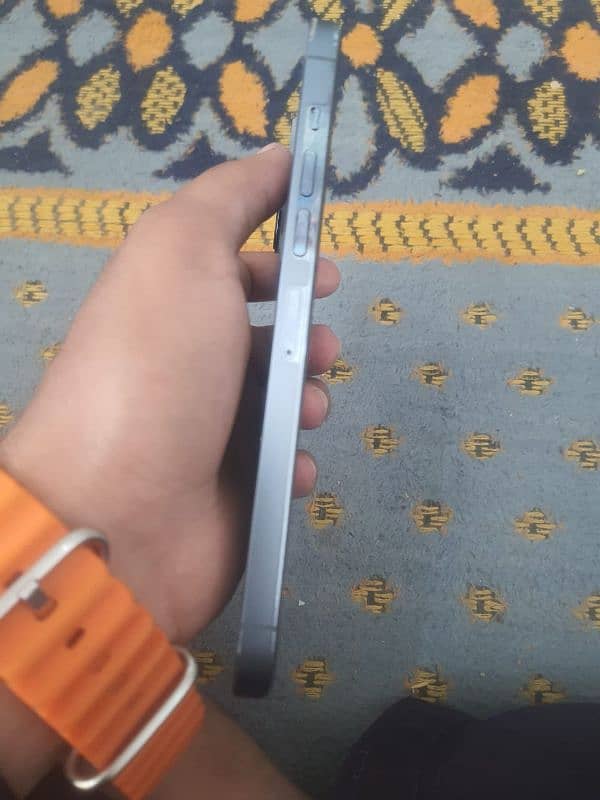 iphone 13 pro max 2