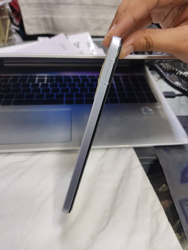 Tecno Spark 20 1