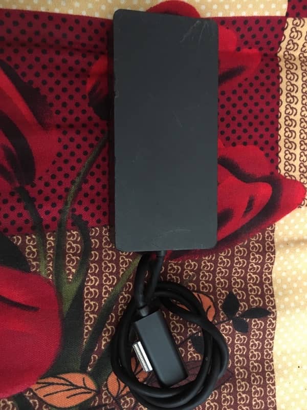 surface docking station 0