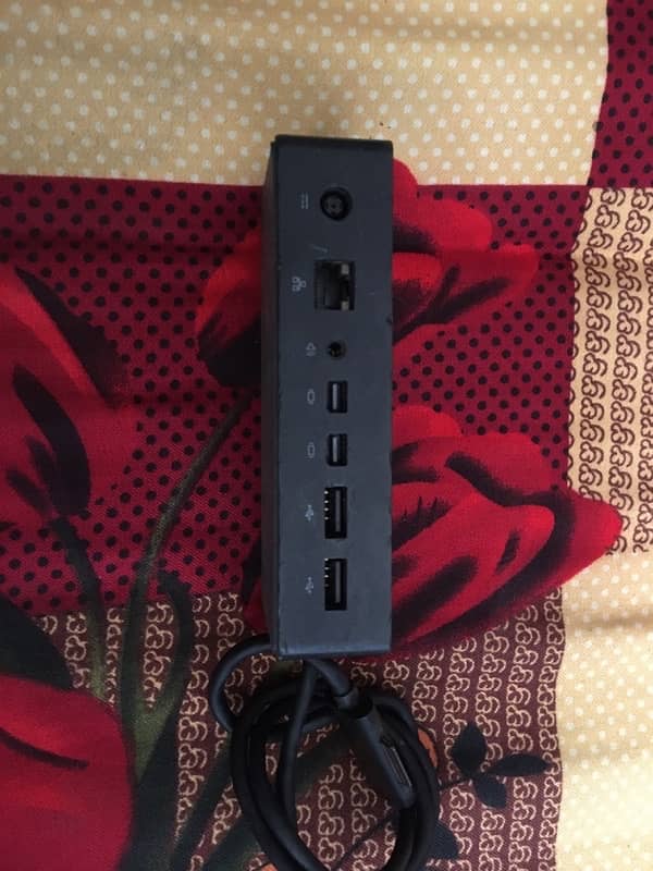 surface docking station 1