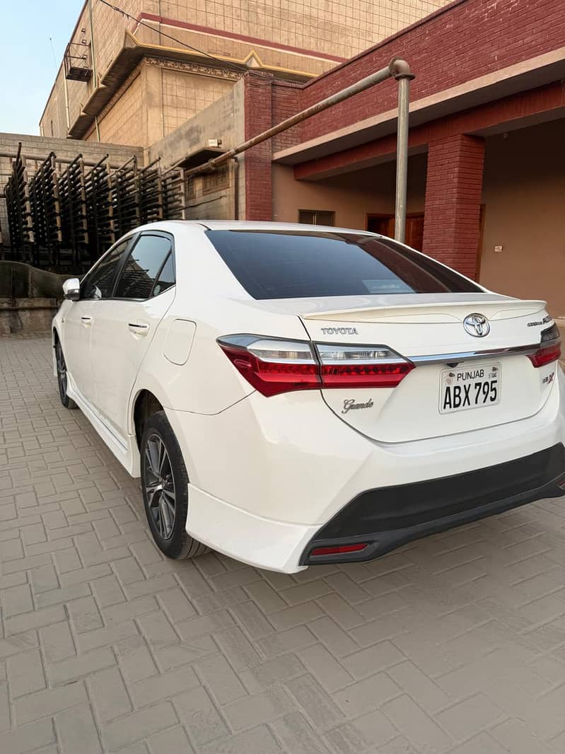 Toyota Corolla Altis Grande X CVT_i  2021 1.8 4