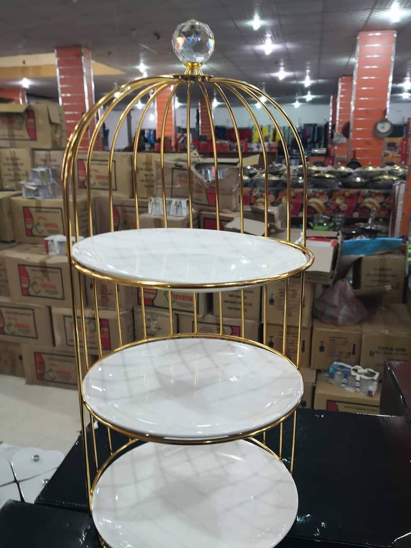 Luxury Design Shelf 3 Tier Makeup Organizer. 0