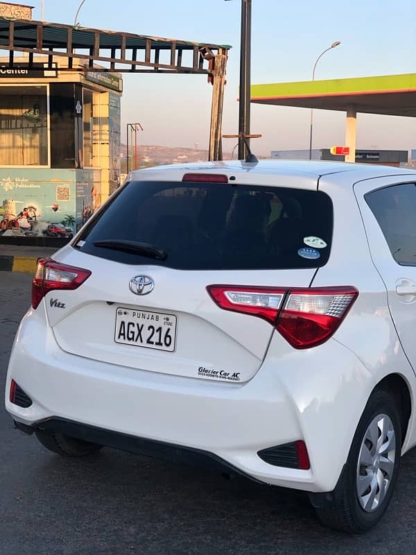 Toyota Vitz 2018/2022 no tounching 1