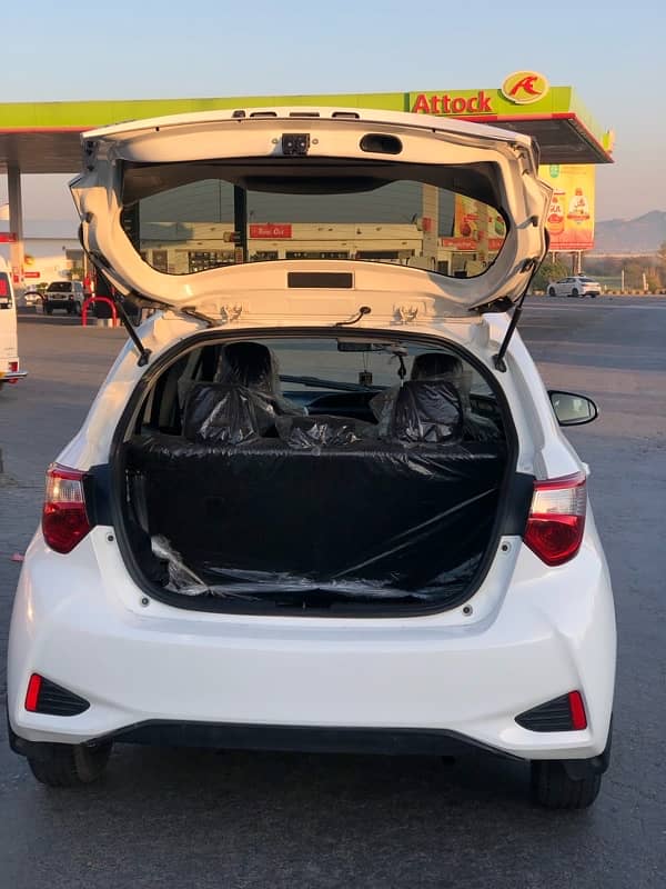 Toyota Vitz 2018/2022 no tounching 5