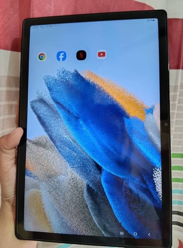 Samsung A8, 3 Rom 32 Gb, PTA Approved 1