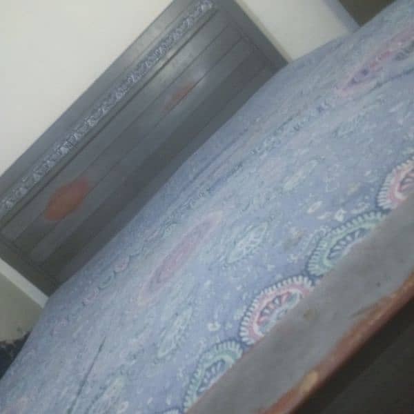 king size bed with mattress 2