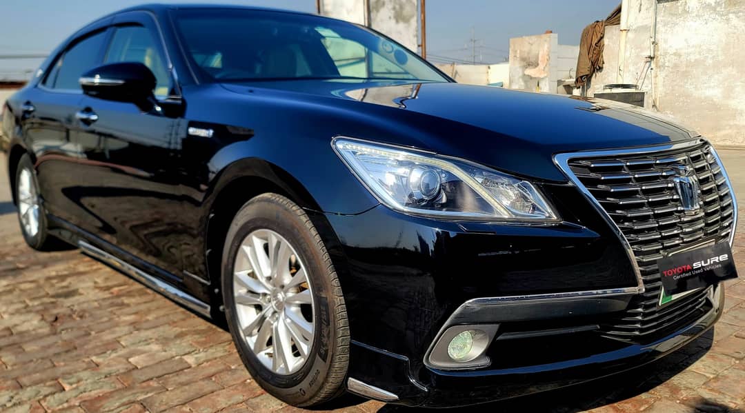 Toyota CROWN ROYAL SALOON G 0