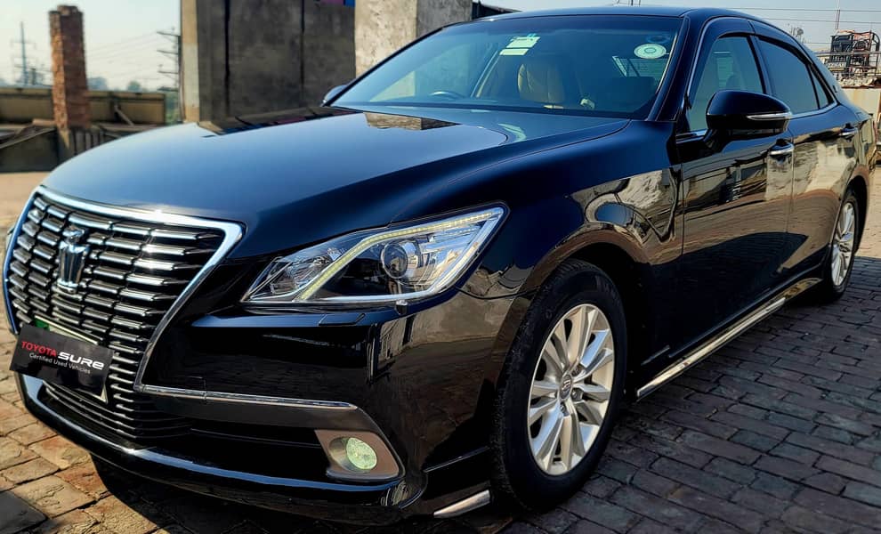 Toyota CROWN ROYAL SALOON G 1