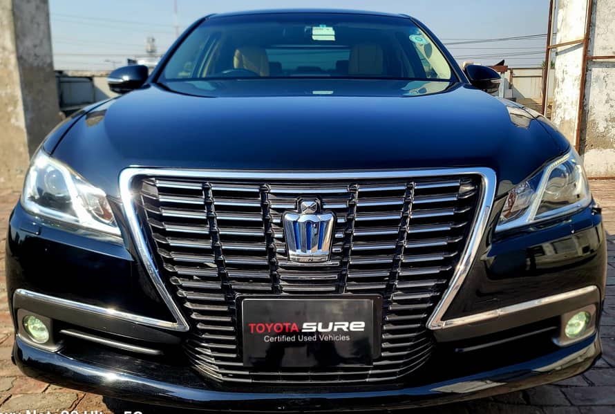 Toyota CROWN ROYAL SALOON G 2
