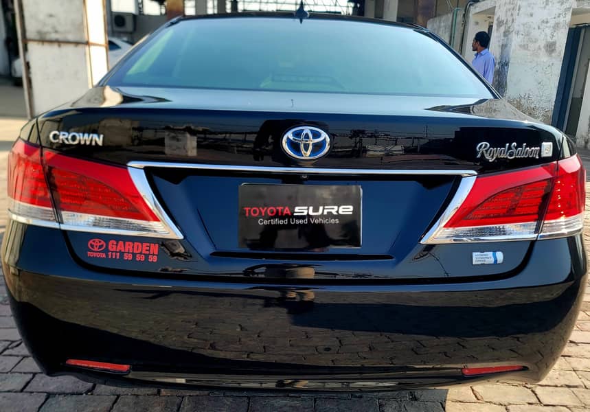 Toyota CROWN ROYAL SALOON G 8