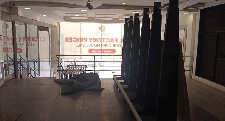 In Lahore You Can Find The Perfect Building For Sale 9