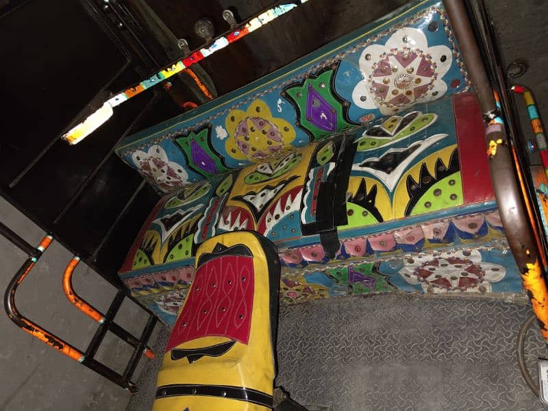 good condition chinchi rickshaw03069877392 /03084327558 3