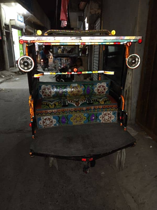 good condition chinchi rickshaw03069877392 /03084327558 4