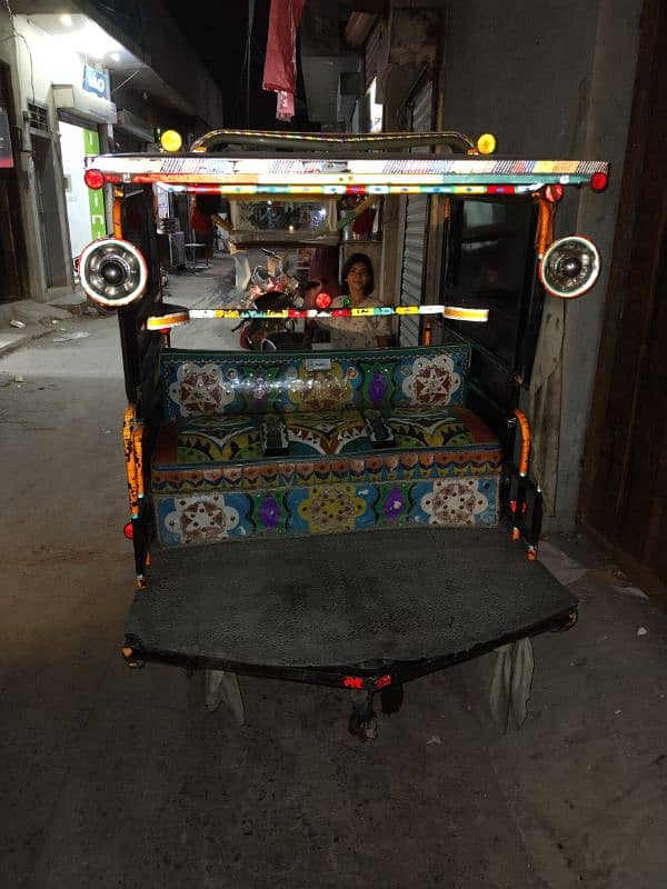 good condition chinchi rickshaw03069877392 /03084327558 5