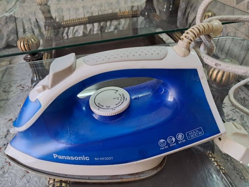 Steam Iron 0