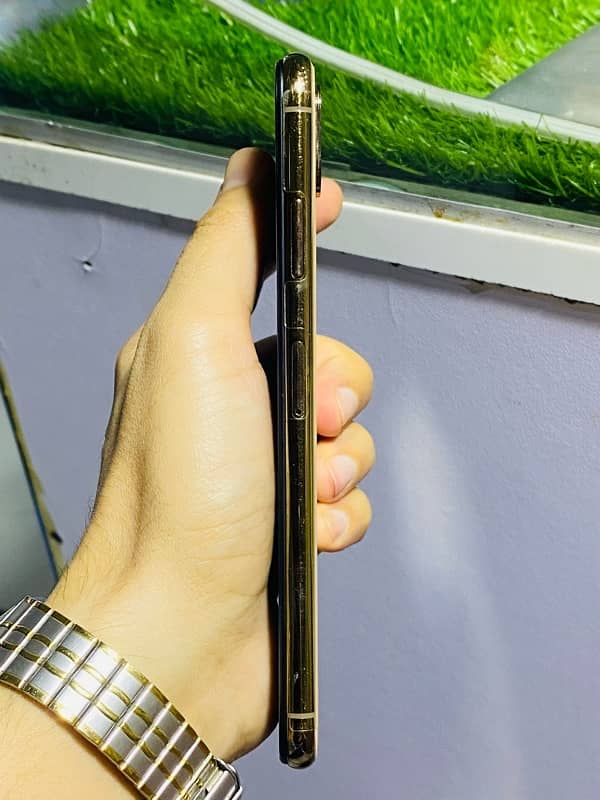iPhone xs max 64gb dual pta approved 2