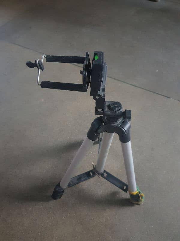 mobile stand 0