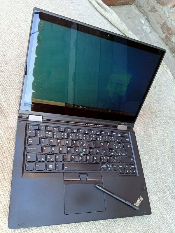 Lenovo Yoga X380 4