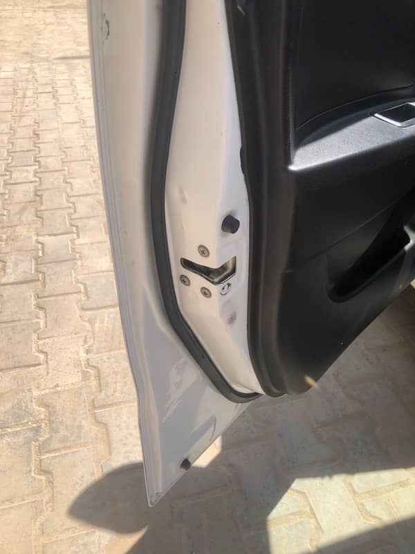 Suzuki Wagon R 2018 12