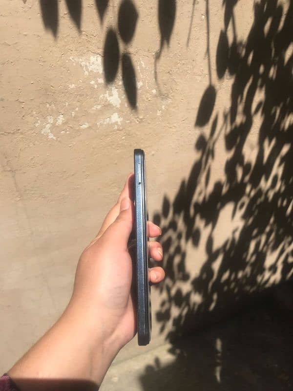 ITEL A70  8+4/256 GB 7