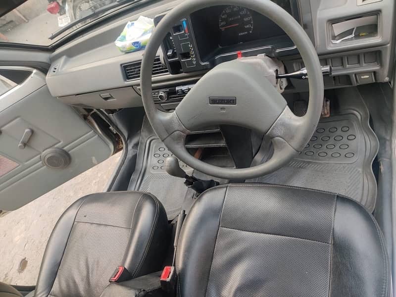 Suzuki Mehran VXR 2015 4