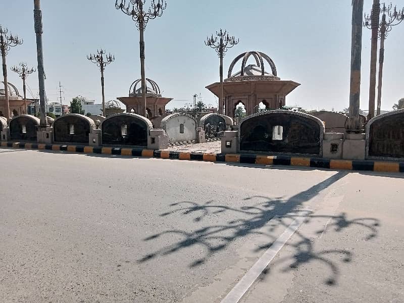 Book A Good Location 5 Marla Residential Plot In Master City - Block B 11