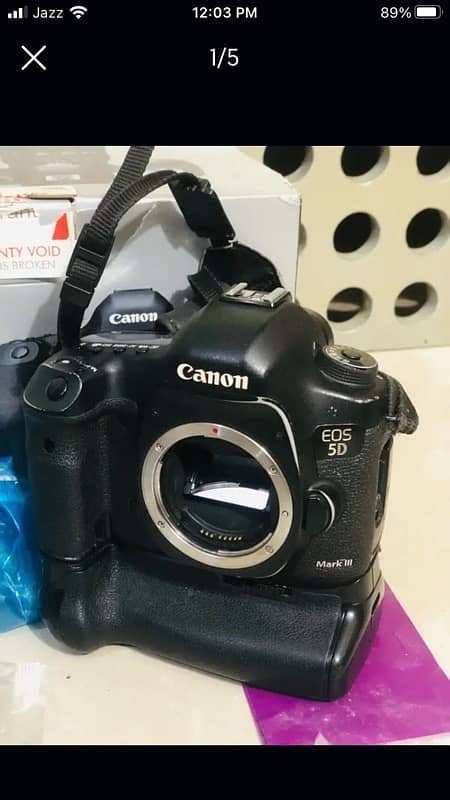 canon mark 3 with 28 90 lens with gripe 0