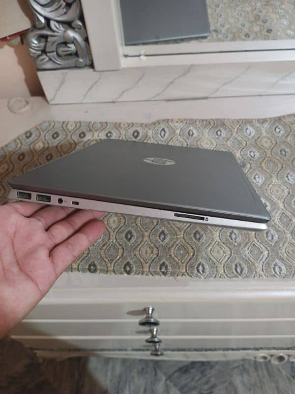 hp slim 14 new laptop i3-8th generation 3
