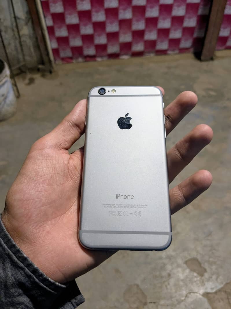 Apple iPhone 6 0