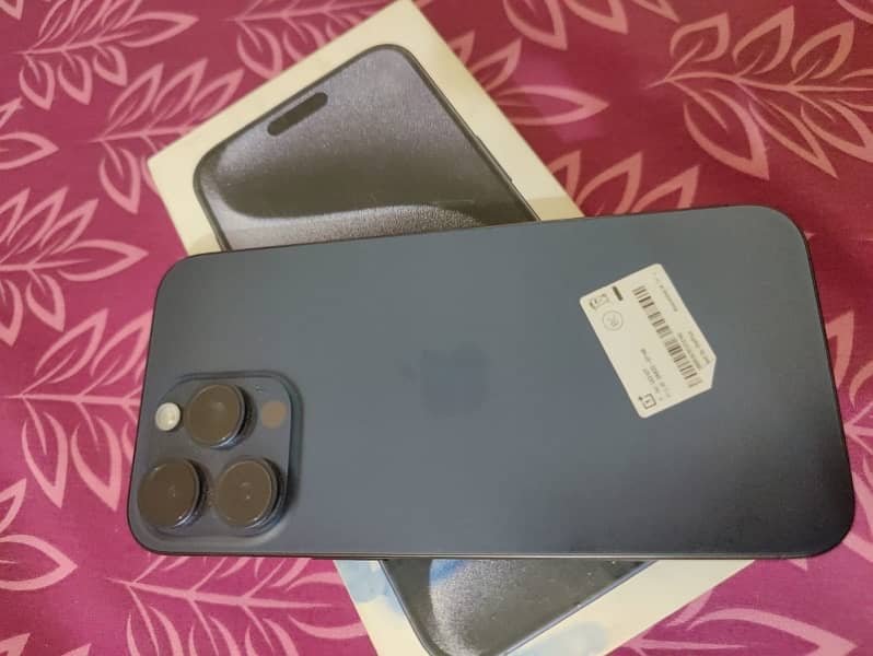 IPHONE 15 PRO MAX 3