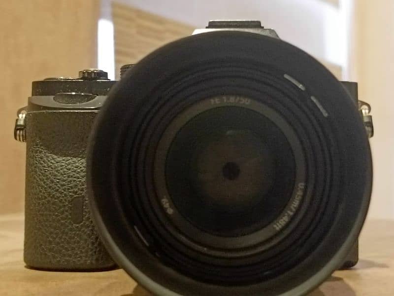 Sony a7 Body Only | 50mm FE 3