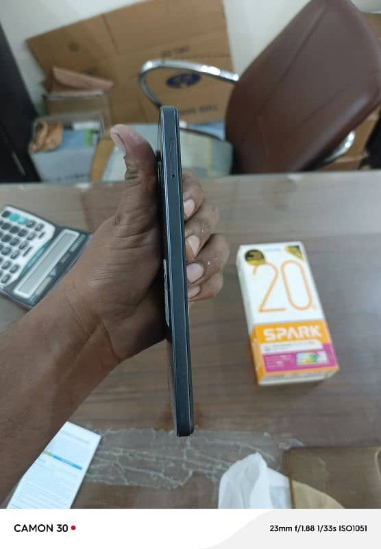 Tecno spark 20c 4 128 10by10 2